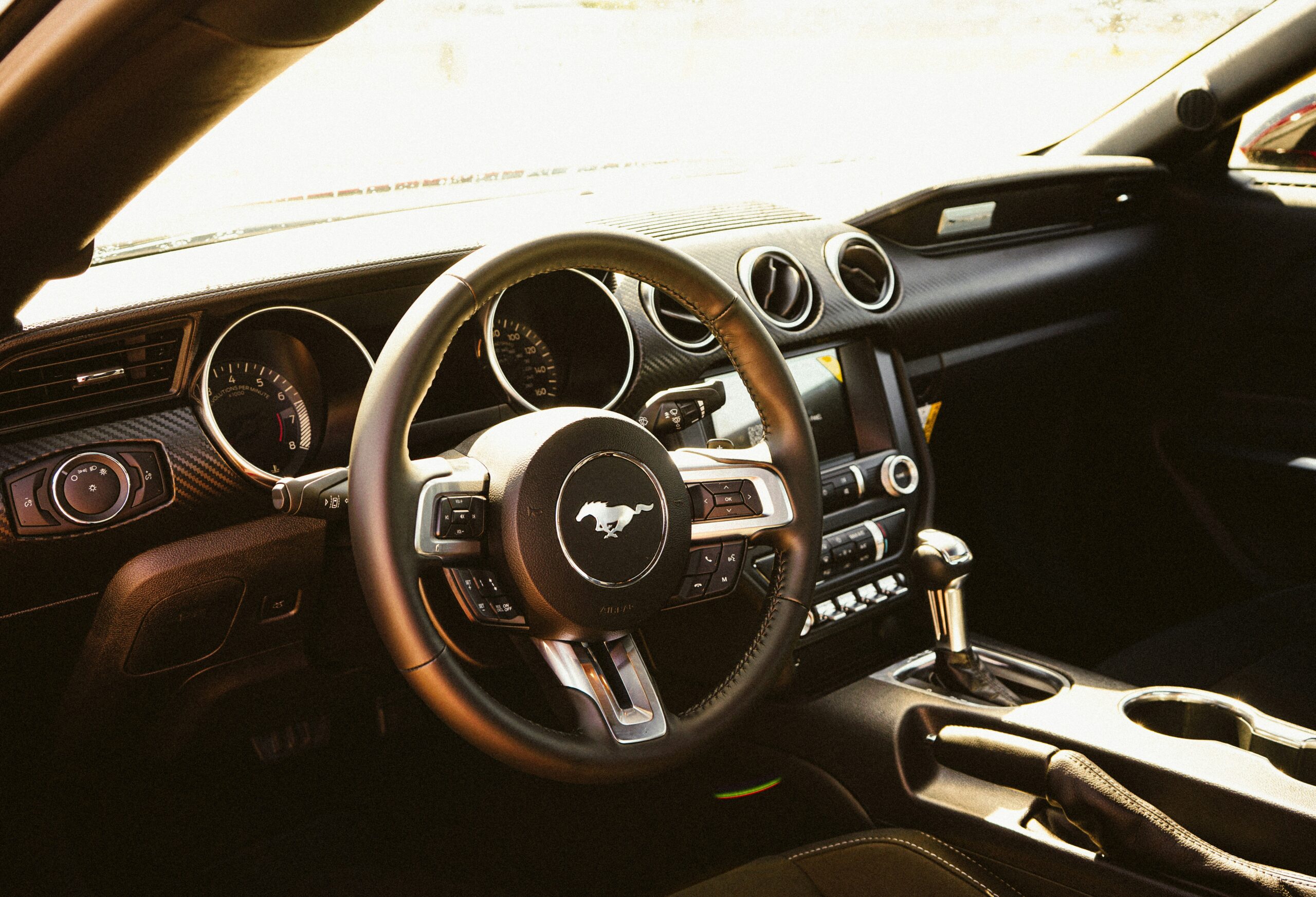 2020 ford mustang interior detail